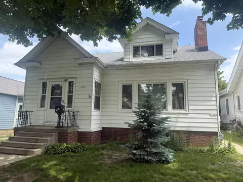 2762 S Linebarger, Milwaukee, WI 53207