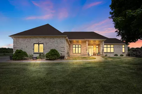 12084 W 7 Mile, Raymond, WI 53126
