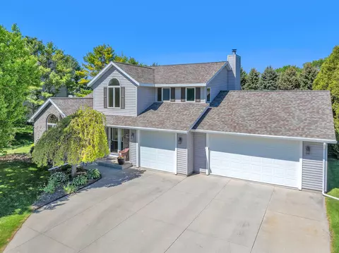 5118 Moenning, Sheboygan, WI 53081
