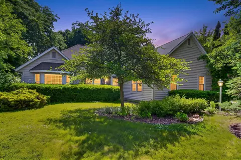 123 26th, Racine, WI 53403