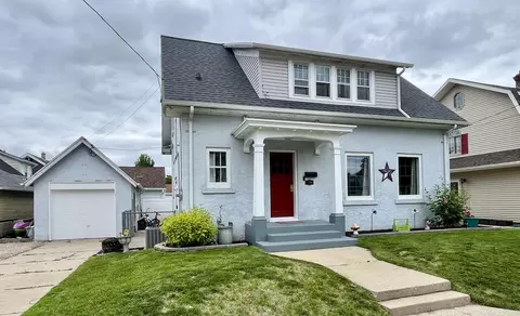 2708 School, Two Rivers, WI 54241