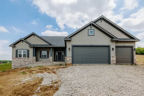 1515 Emma, Burlington, WI 53105
