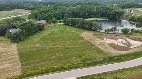 610 Beere, Rochester, WI 53105