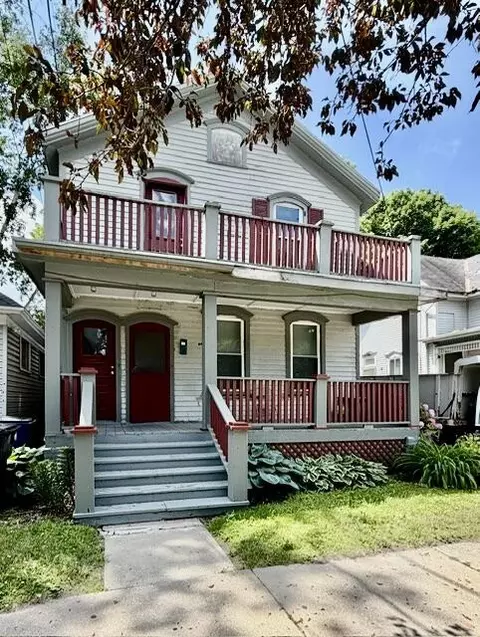 413 10th, Racine, WI 53403
