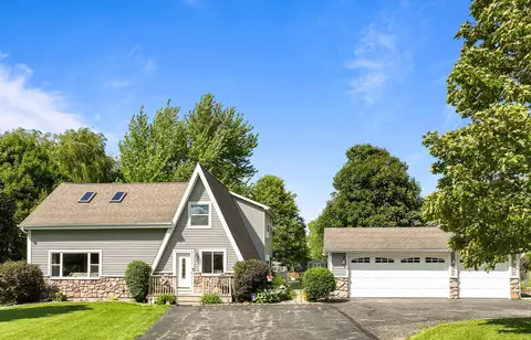 w6093 Mariner Hills Trail, La Grange, WI 53121