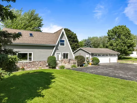 w6093 Mariner Hills Trail, La Grange, WI 53121