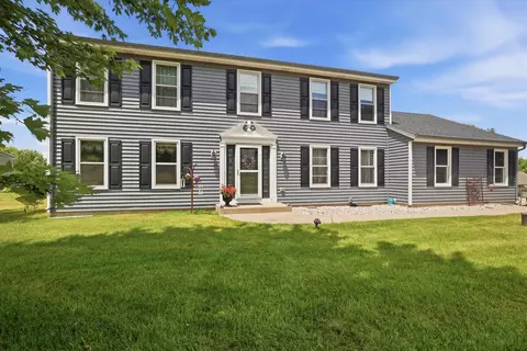 s25w30256 Jenna, Genesee, WI 53188