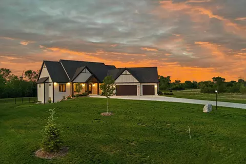n69w17970 Haven, Menomonee Falls, WI 53051