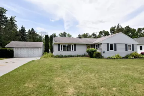 w228s8775 Cherry, Big Bend, WI 53103