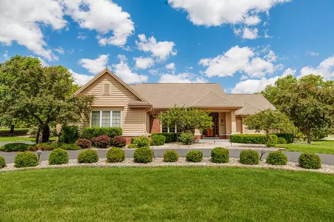 19710 Avondale, Brookfield, WI 53045