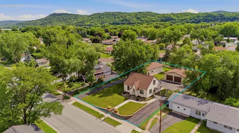 310 9th, Onalaska, WI 54650