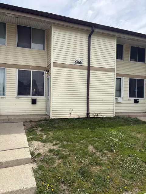 8866 N 95 #F, Milwaukee, WI 53224