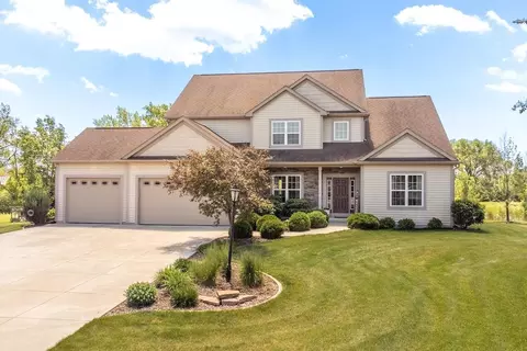 w229n4328 Baker, Pewaukee, WI 53072