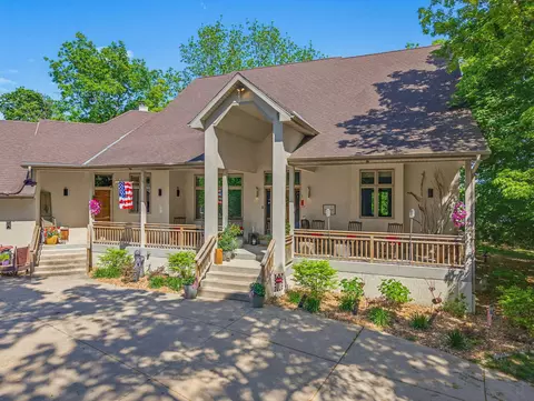 5876 County Road C, Chenequa, WI 53058