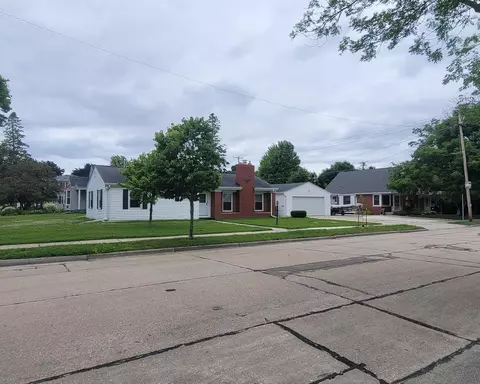 601 Isabelle, Racine, WI 53402