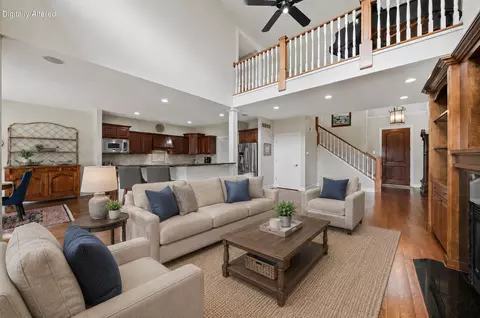 Living - 642 Eagleton #55-28, Geneva, WI 53147 photo 6 of 6