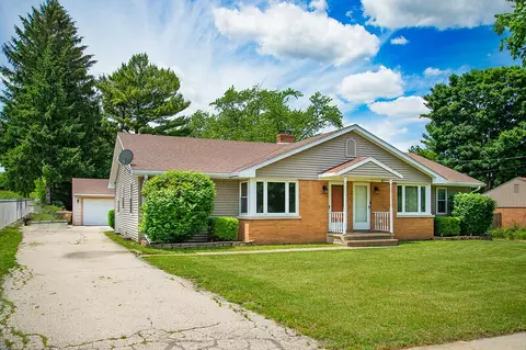 3828 39th #3830, Kenosha, WI 53144