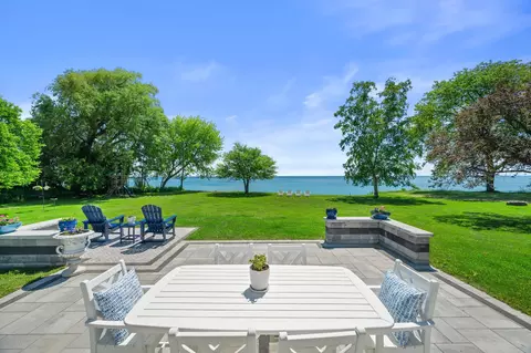 13334 N Lakewood, Mequon, WI 53097