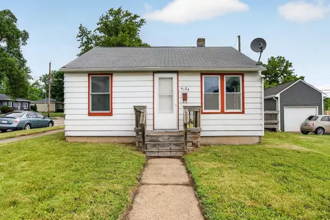 4124 21st, Racine, WI 53405