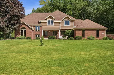 s67w20071 Benjamin, Muskego, WI 53150