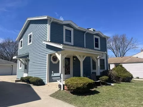 1139 S 120th, West Allis, WI 53214