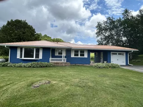 n8158 County Road C, Farmington, WI 54644