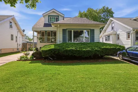 2521 N 58th, Milwaukee, WI 53210