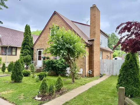 214 S 65th, Milwaukee, WI 53214
