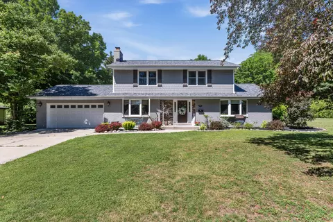 777 Pine, West Bend, WI 53095