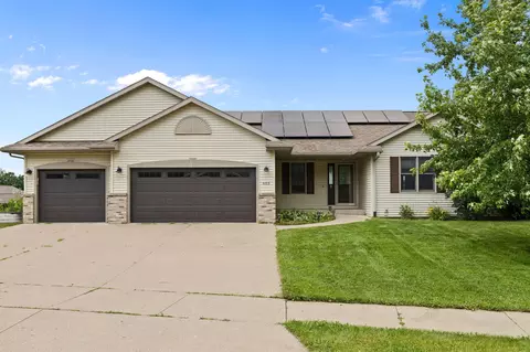 603 Knollwood, Holmen, WI 54636