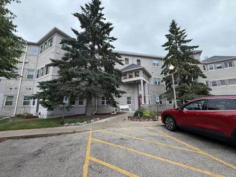 3903 Heather Vly #208, Sheboygan, WI 53083