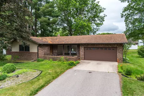 1578 Young, Onalaska, WI 54650