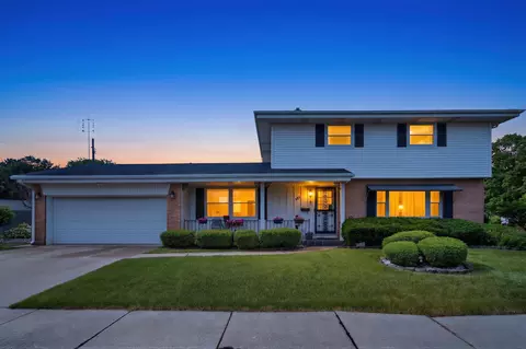 5319 Wright, Racine, WI 53406