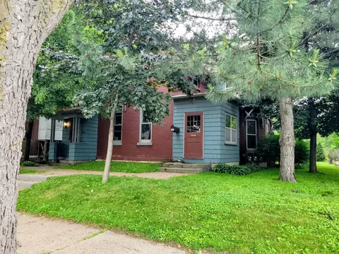1301 State, La Crosse, WI 54601