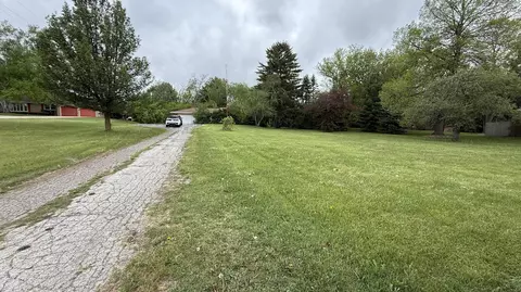 1604 N Green Bay, Mount Pleasant, WI 53406