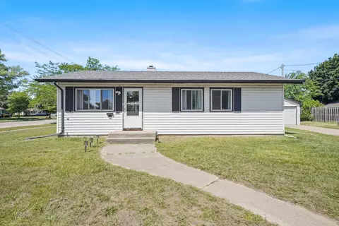 8456 17th, Kenosha, WI 53143