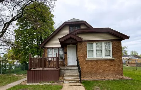 4609 N 37th, Milwaukee, WI 53209