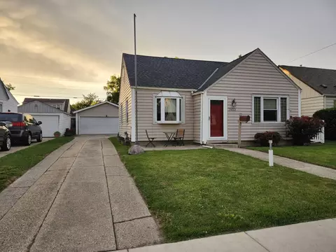 7933 29th, Kenosha, WI 53143