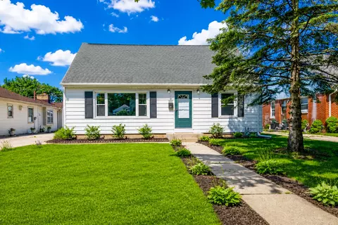 5511 N 12th, Milwaukee, WI 53209