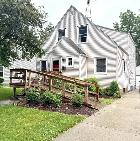 4012 Taft, Kenosha, WI 53142