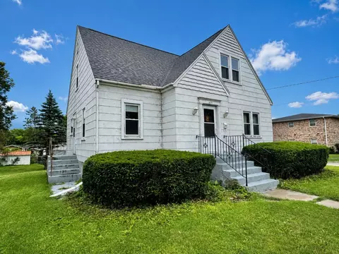 536 W Racine, Jefferson, WI 53549