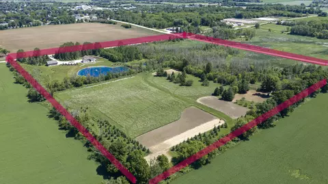 w985 Fur Farm Road, New Holstein, WI 53061