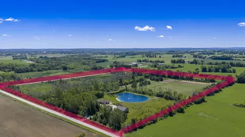 w985 Fur Farm Road, New Holstein, WI 53061