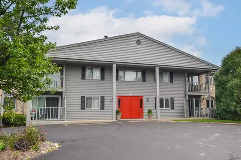 7234 N Green Bay #105, Glendale, WI 53209