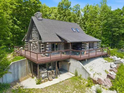 w5501 Burrows Lane, Rhine, WI 53020