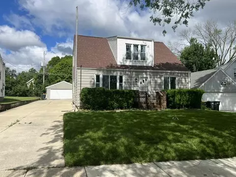 1203 S 87th, West Allis, WI 53214