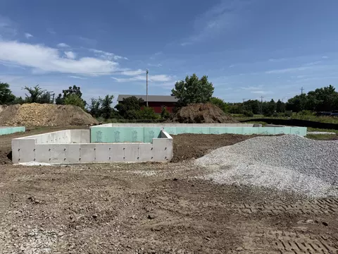 1296 E Blf, Whitewater, WI 53190