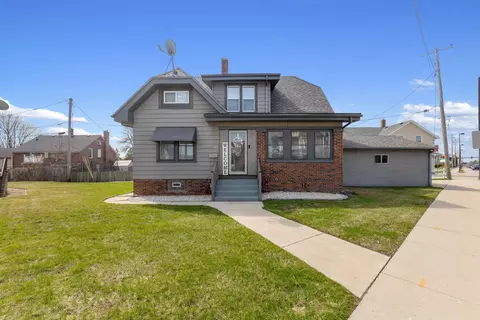 2544 Calumet, Sheboygan, WI 53083