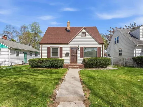 3930 N 70th, Milwaukee, WI 53216