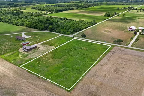 Lt1 Sharp, Dover, WI 53105 photo 4